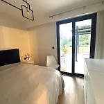 شقة Stylish Flat 1br With Terrace, Park & Pool *