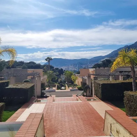 Apartment Stylish Flat 1br With Terrace, Park & Pool *