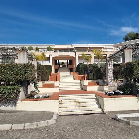 Stylish Flat 1br With Terrace, Park & Pool Apartment Roquebrune-Cap-Martin